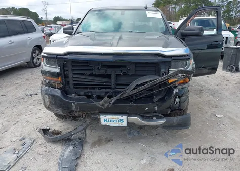 2018 Chevrolet Silverado 1500 2Lt z USA, uszkodzony, nr VIN 3GCUKREC5JG572794